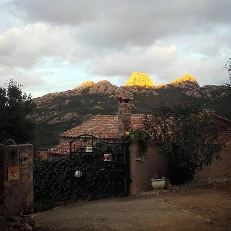 B&B La Tasgia Aggius Luaran gambar